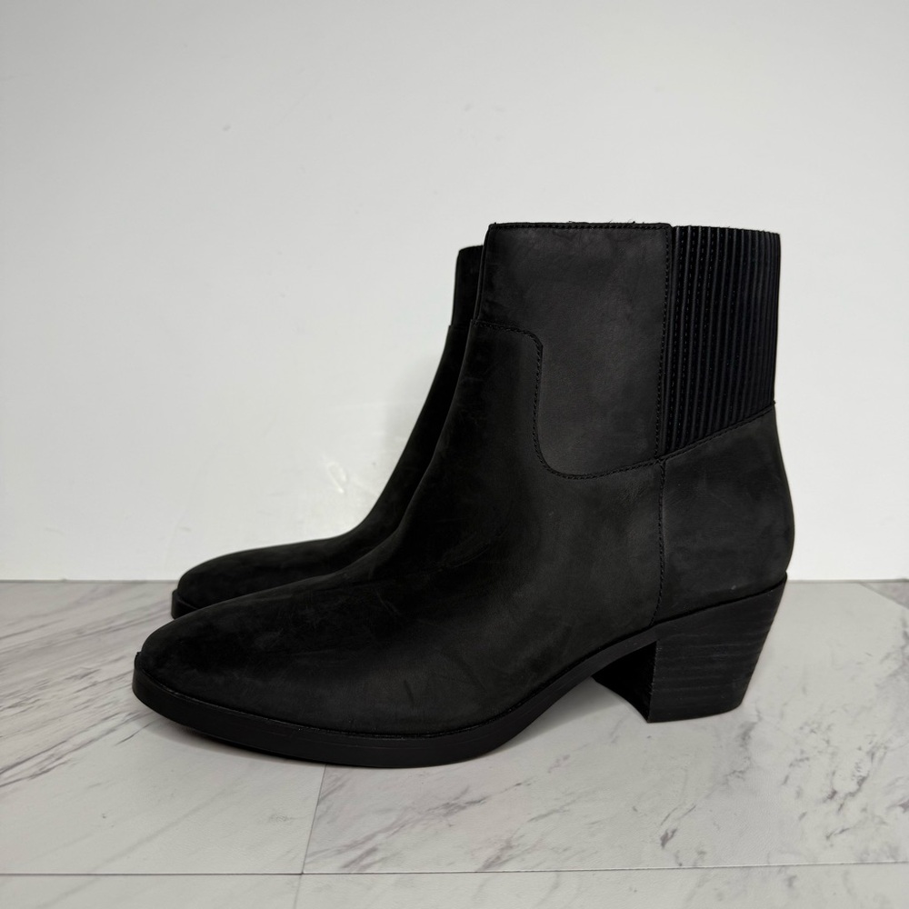 Vionic Shantelle Black Nubuck Bootie 7 - Picture 15 of 15